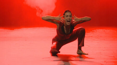 Saison 2026 – 2027 / BRAISES, Danse | BRAISES - Michel Kelemenis – Kelemenis&Cie | Spectacle accessible aux personnes sourdes ou malentendantes, Michel Kelemenis – Kelemenis&Cie