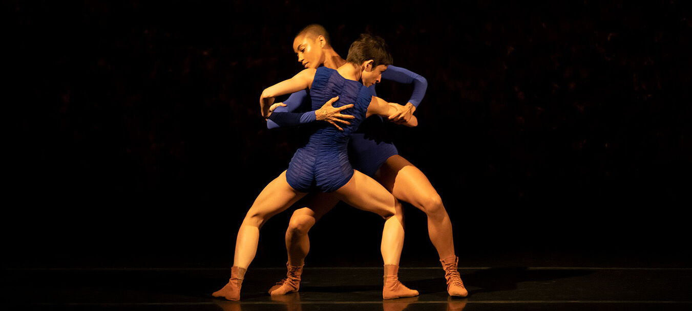 Grupo Corpo | Danse |  Grupo Corpo  - Piracema & Gira -  Rodrigo Pederneiras – Cassi Abranches | Spectacle accessible aux personnes sourdes ou malentendantes | Rodrigo Pederneiras – Cassi Abranches