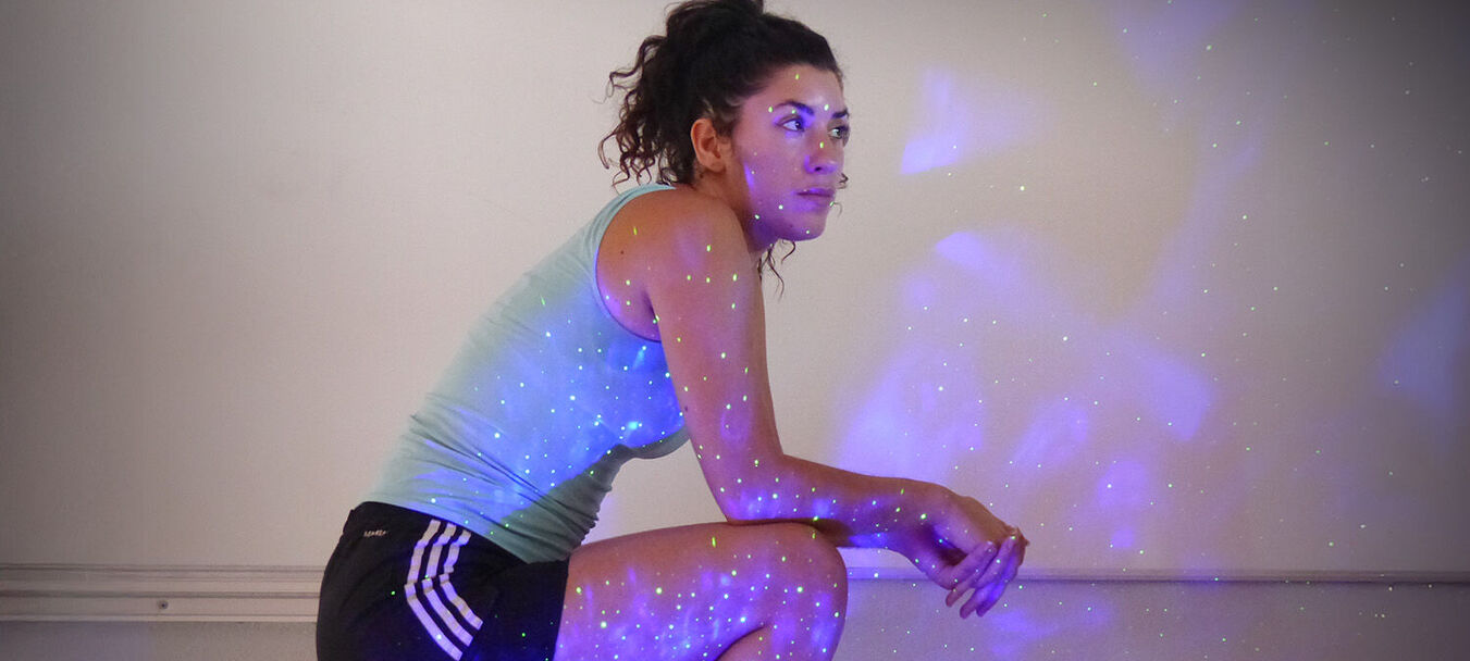 La Neige est blanche | Théâtre | La Neige est blanche - Béatrice Bienville – Marine Mane  Cie In Vitro | Spectacle propose en tournée dans les établissements scolaires de Sète agglopôle Méditerranée | Béatrice Bienville – Marine Mane  –  C<sup>ie</sup> In Vitro