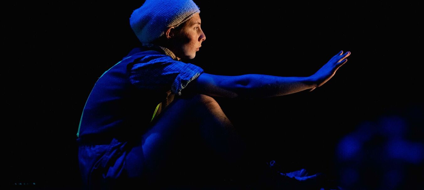 Poucet, pour les grands | Théâtre | Poucet, pour les grands - Gilles Granouillet – Azyadé Bascunana – La Chouette Blanche | à partir de 8 ans | Gilles Granouillet – Azyadé Bascunana – La Chouette Blanche