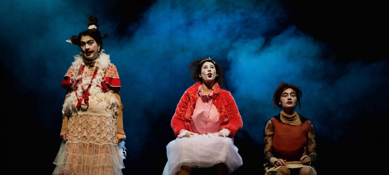 Poucet, pour les grands | Théâtre | Poucet, pour les grands - Gilles Granouillet – Azyadé Bascunana – La Chouette Blanche | à partir de 8 ans | Gilles Granouillet – Azyadé Bascunana – La Chouette Blanche